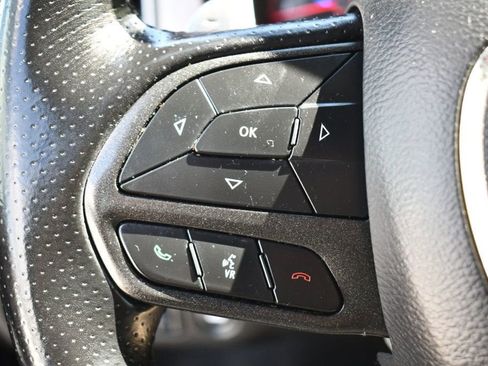 Used 2022 Dodge Charger GT image 12