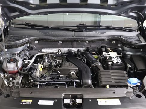 Used 2024 Volkswagen Taos S FWD image 20
