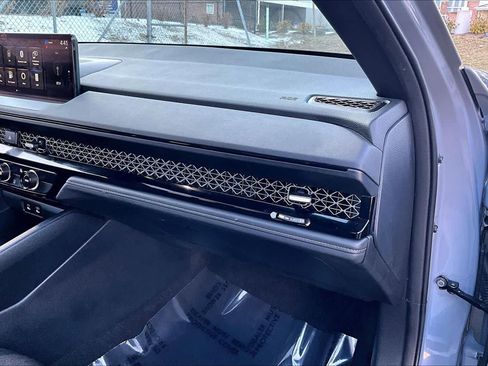 Used 2023 Honda Accord Sport image 17