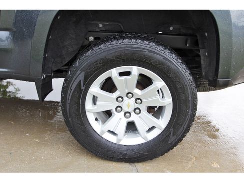 Used 2017 Chevrolet Colorado LT w/ LT Convenience Package RWD image 31
