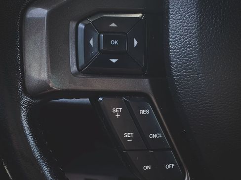 Used 2019 Ford Expedition Max XLT AWD/4WD image 8