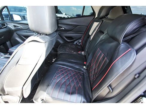 Used 2022 Buick Encore Preferred image 7