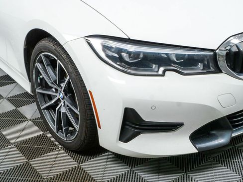 Used 2019 BMW 330i Sedan w/ Convenience Package RWD image 35