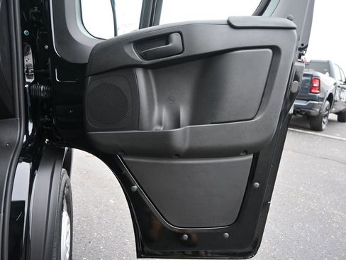 New 2026 RAM ProMaster 2500 w/ Convenience Group image 28