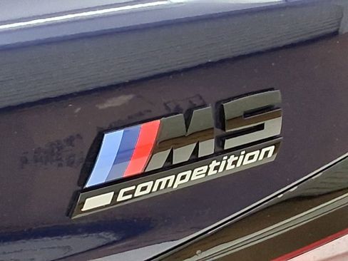Certified 2023 BMW M5 w/ Competition Package image 24