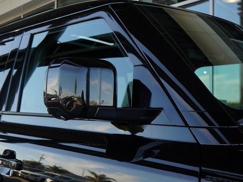 Used 2022 Land Rover Defender 110 X image 10