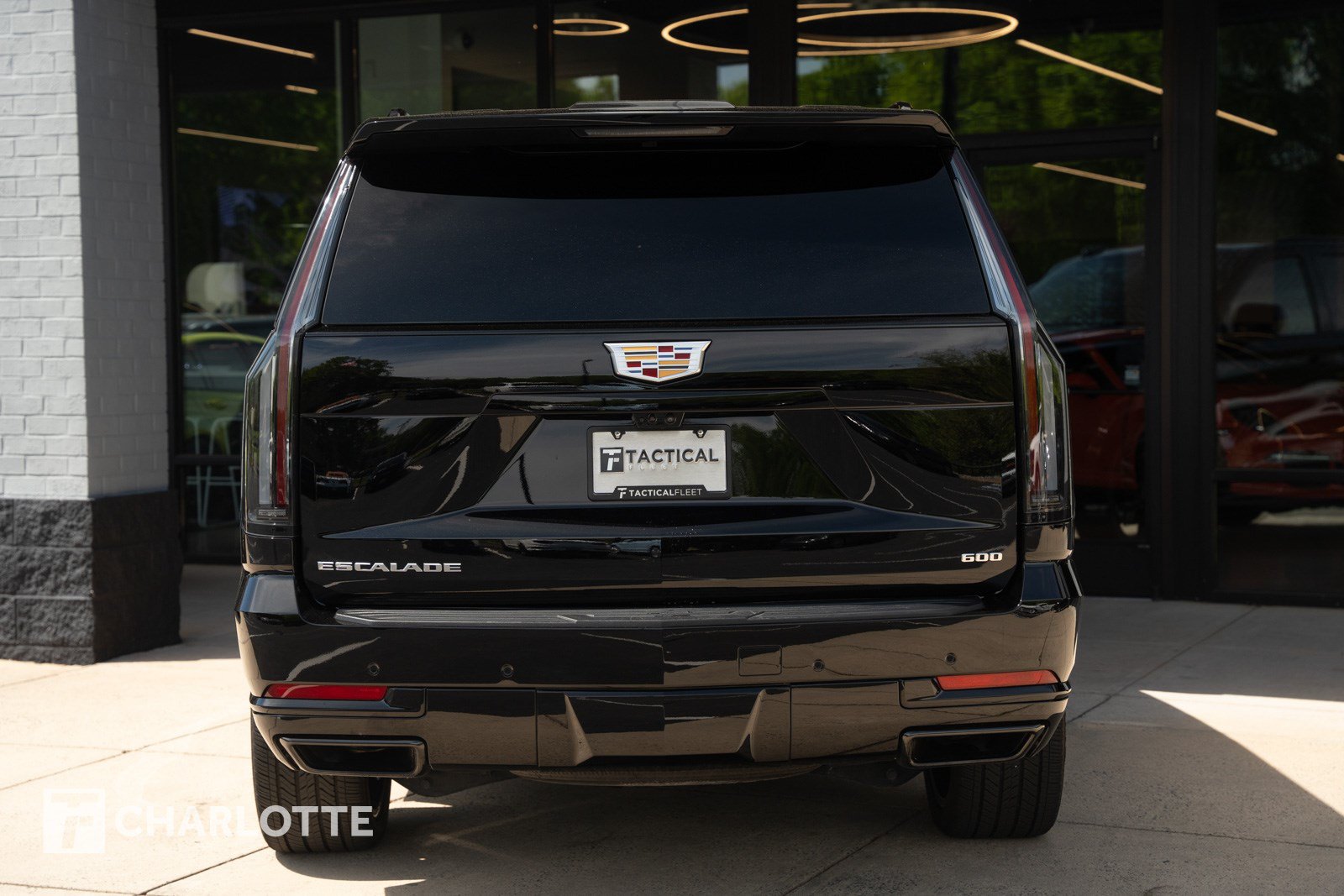 Used 2025 Cadillac Escalade Sport Platinum w/ LPO, Floor Liner Package AWD/4WD image 12