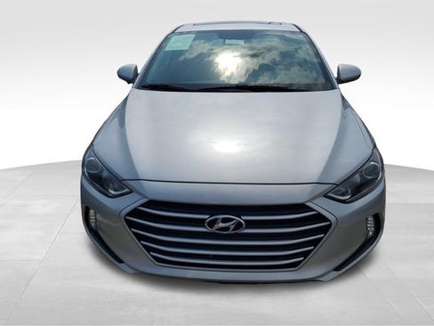 Used 2018 Hyundai Elantra Value Edition FWD image 2