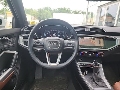 Used 2024 Audi Q3 2.0T Premium Plus AWD/4WD image 16