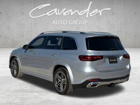 Used 2025 Mercedes-Benz GLS 450 4MATIC image 14