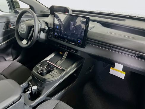 New 2026 Toyota C-HR image 23