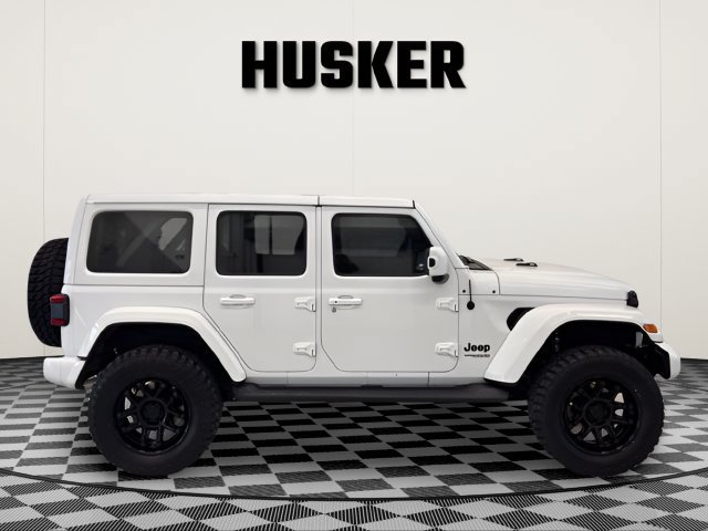 Used 2021 Jeep Wrangler Unlimited Sahara AWD/4WD image 2