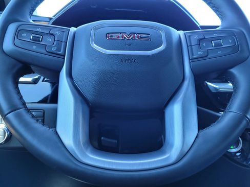 Used 2025 GMC Sierra 1500 Elevation AWD/4WD image 32