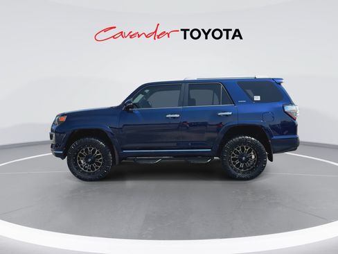 Certified 2017 Toyota 4Runner Limited AWD/4WD image 5