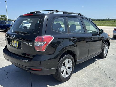 Used 2016 Subaru Forester 2.5i w/ Alloy Wheel Package AWD/4WD image 4