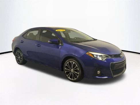 Used 2016 Toyota Corolla S image 2