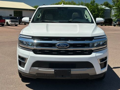 Used 2024 Ford Expedition Limited AWD/4WD image 36