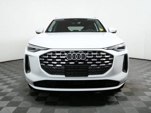 New 2025 Audi Q5 Premium Plus image 36