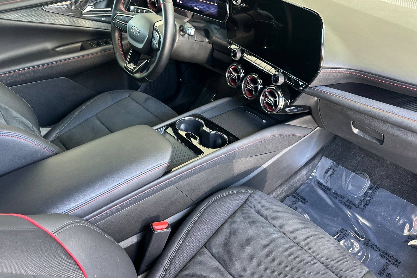 Used 2024 Chevrolet Blazer EV RS AWD/4WD image 19
