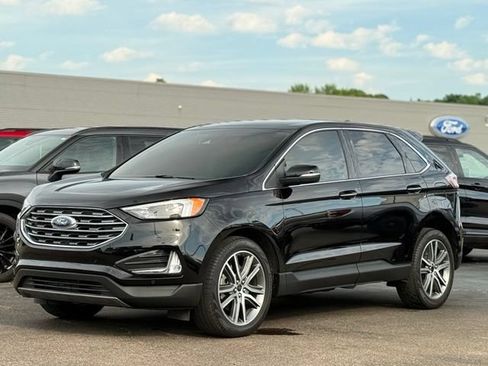 Used 2024 Ford Edge Titanium AWD/4WD image 43