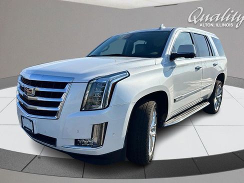 Used 2020 Cadillac Escalade Luxury AWD/4WD image 8