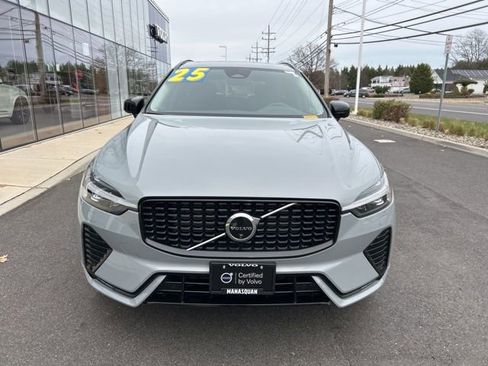 Certified 2025 Volvo XC60 B5 Plus AWD/4WD image 7