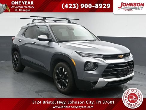 Used 2023 Chevrolet TrailBlazer LT w/ Convenience Package FWD image 1