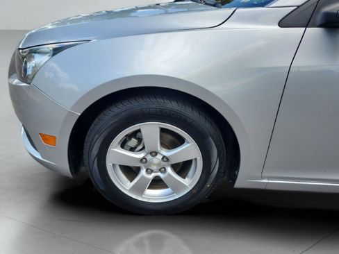 Used 2014 Chevrolet Cruze LT FWD image 29