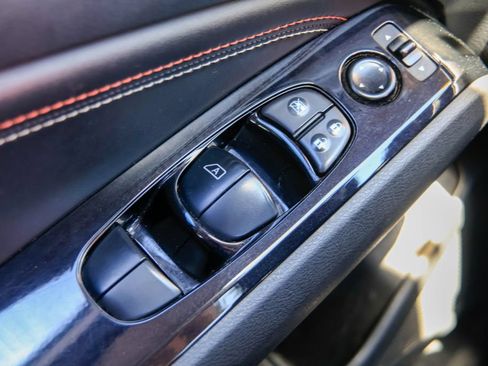 Used 2023 Nissan Altima 2.5 SR w/ SR Premium Package FWD image 17