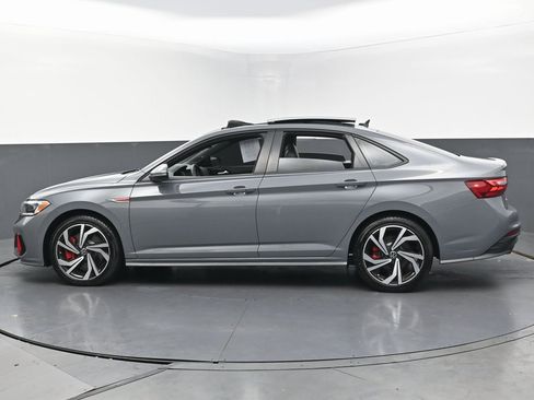 Used 2024 Volkswagen Jetta GLI Autobahn image 8