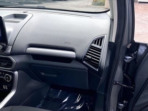 Used 2021 Ford EcoSport SE FWD image 26