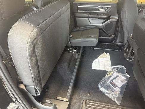 New 2026 RAM 1500 4x4 Crew Cab image 43