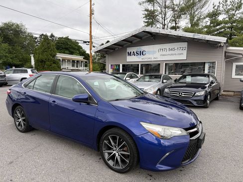 Used 2015 Toyota Camry XSE w/ Moonroof Package FWD image 15