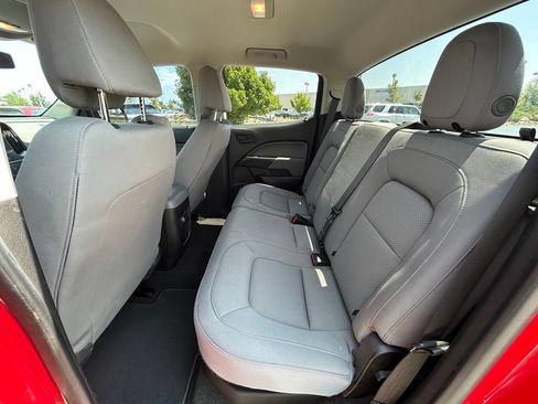 Used 2018 Chevrolet Colorado W/T w/ Custom Special Edition AWD/4WD image 25