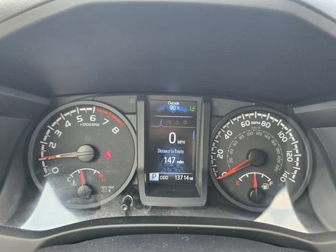 Certified 2023 Toyota Tacoma SR AWD/4WD image 22