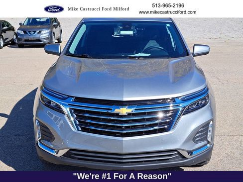 Used 2023 Chevrolet Equinox Premier image 8