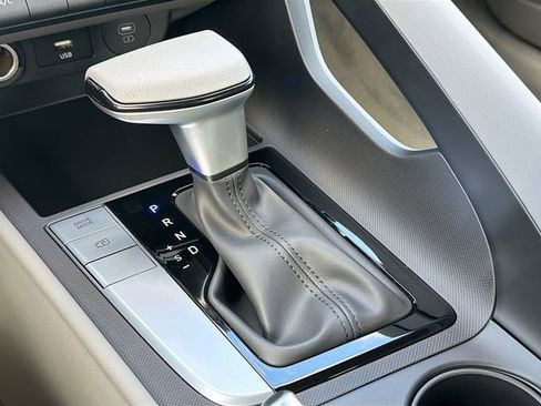 New 2026 Hyundai Elantra SE FWD image 16