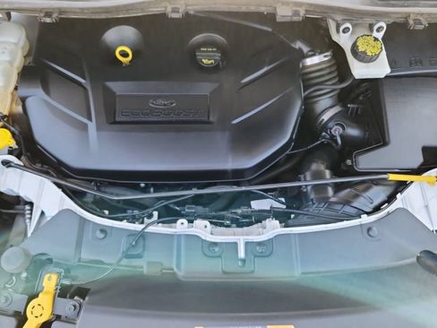 Used 2016 Ford Escape Titanium w/ Equipment Group 301A AWD/4WD image 20