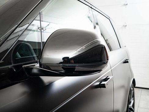 New 2026 Land Rover Range Rover Sport SV image 17