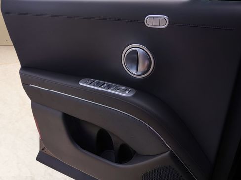 Used 2026 Hyundai Palisade Calligraphy FWD image 19