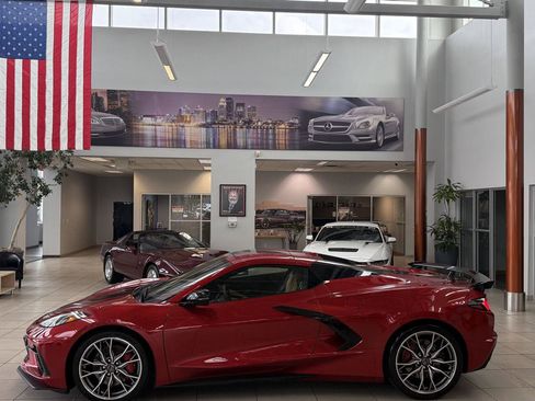 Used 2026 Chevrolet Corvette Stingray Preferred Conv w/ Z51 Performance Package RWD image 19