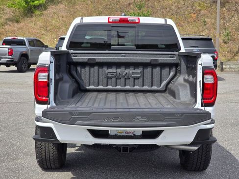 New 2026 GMC Canyon AT4 w/ Nightfall Essentials Package AWD/4WD image 11