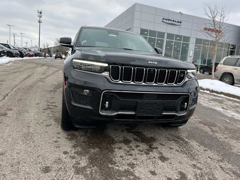 Certified 2023 Jeep Grand Cherokee L Overland w/ Advanced Protech Group III image 5