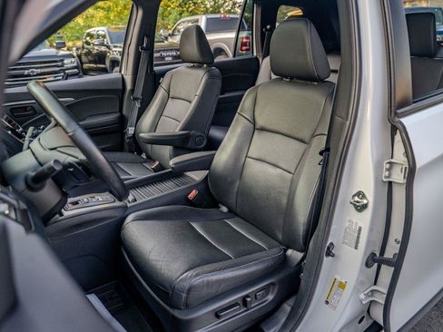Used 2023 Honda Passport EX-L image 14