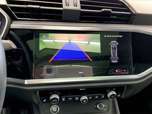 Certified 2023 Audi Q3 2.0T Premium w/ Convenience Package image 21