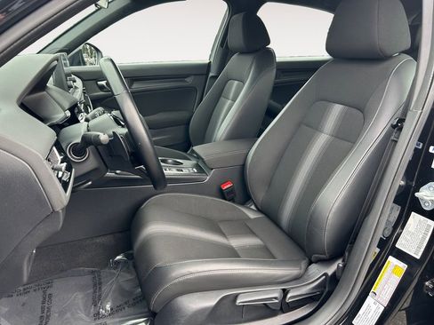 Used 2024 Honda Civic Sport image 6