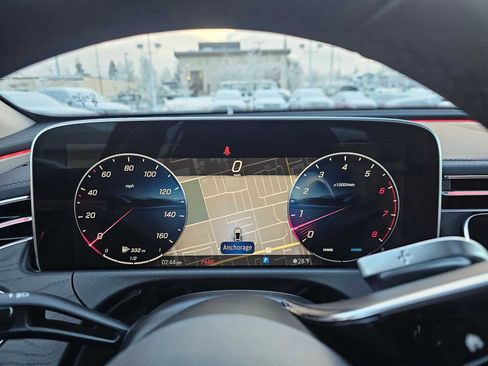 Used 2025 Mercedes-Benz E 450 E 450 image 25