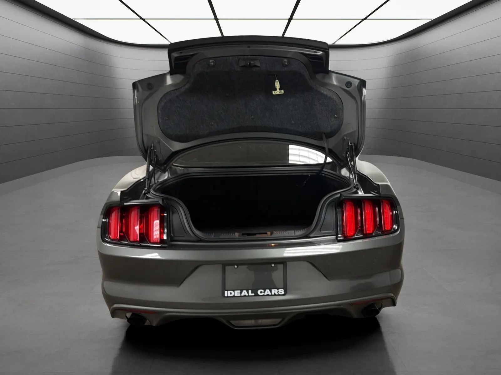 Used 2015 Ford Mustang Coupe w/ Enhanced Security Package RWD image 20