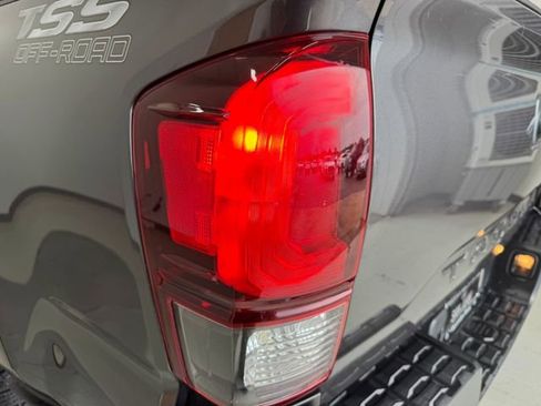 Used 2021 Toyota Tacoma SR w/ SR Convenience Package RWD image 32