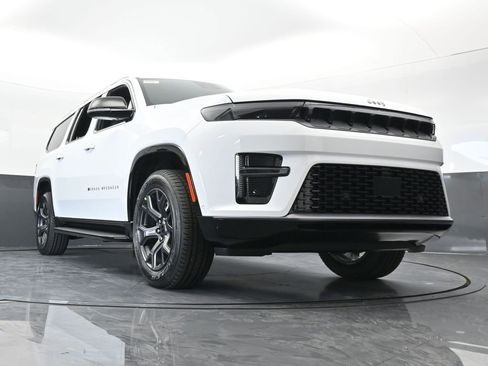 New 2026 Jeep Grand Wagoneer L Limited image 60